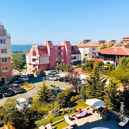 Sveti Vlas Apartments סבטי ולאס